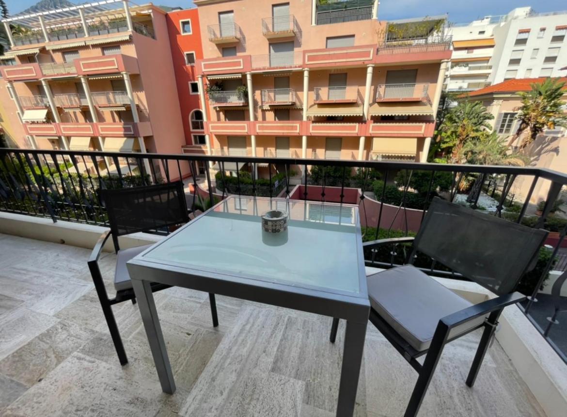 Studio 2 Pers , 40M2 En Bord De Mer Avec Vue Mer Мантон Екстер'єр фото